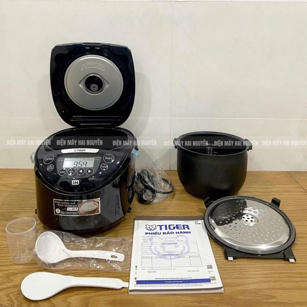 Nồi Cơm Điện Cao Tần Tiger JPW-H18V​​​​​​​