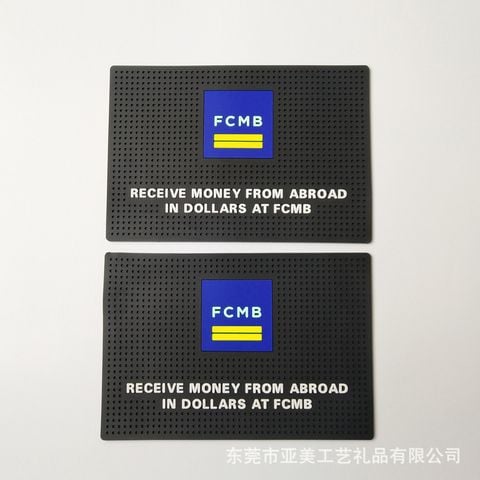 ĐẾ CHỐNG TRƯỢT 01