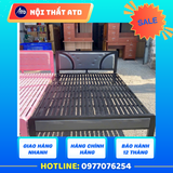  Giường sắt hộp 4x8 màu hồng 