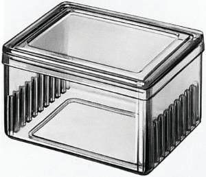 Bể nhuộm tiêu bản, Kartell