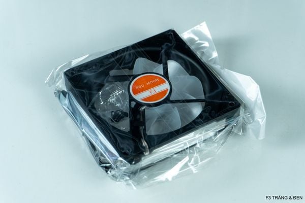 Bộ Kit 5 Fan F3 Led RGB sync hub - đã gồm hub + remote