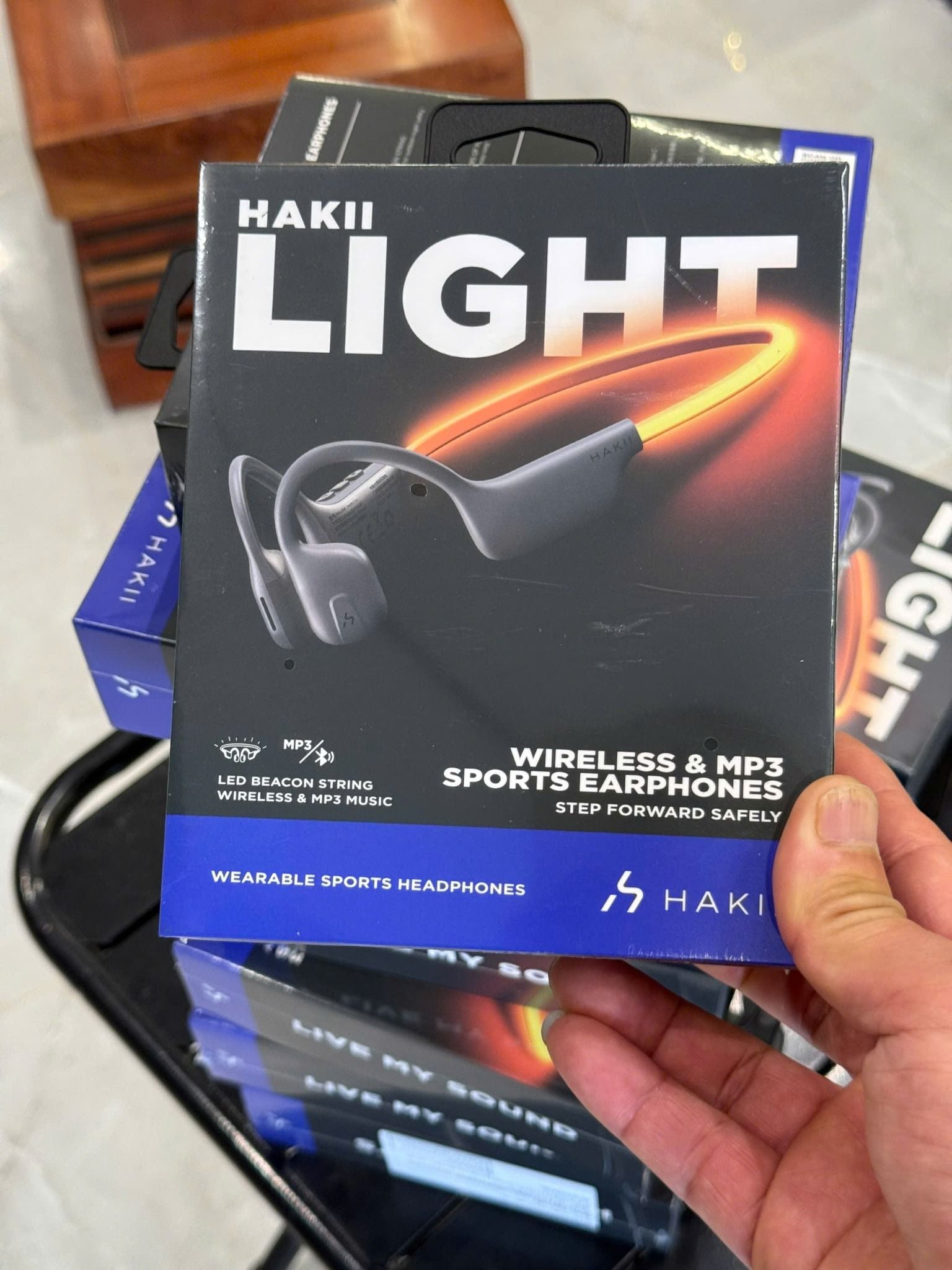  Tai nghe HAKII LIGHT 