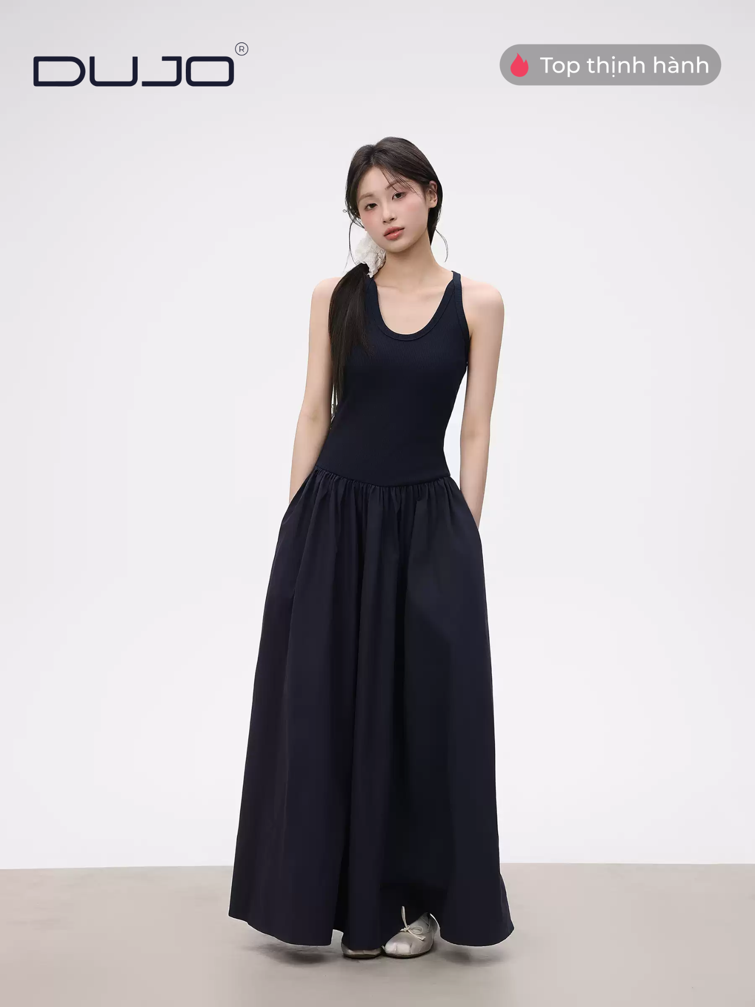  Muse Noir – Đầm Đen Của Nàng Thơ DUJO 
