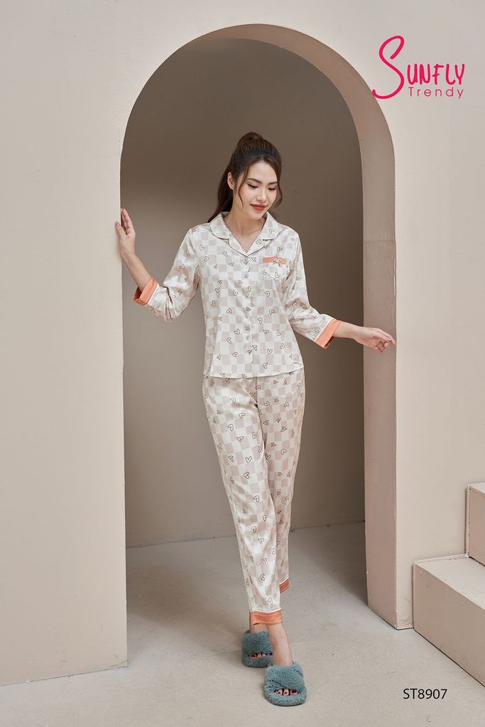 Bộ pijamas lụa áo tay lỡ quần dài ST8907