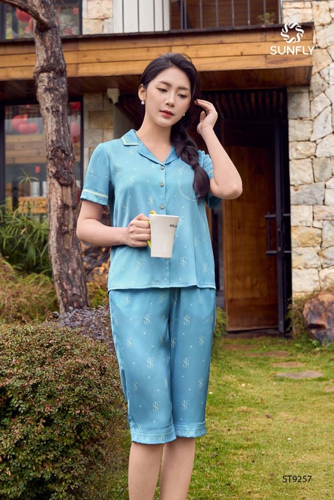 Bộ pijama nữ lụa latin áo cộc quần ngố ST9257