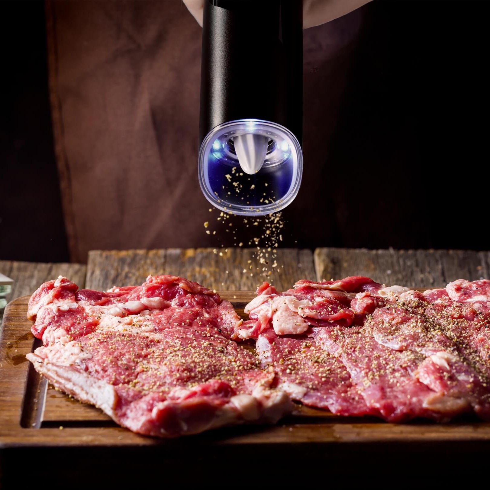  Máy Xay Tiêu Bằng Pin Tự Động Benchusch - 4 Pin 