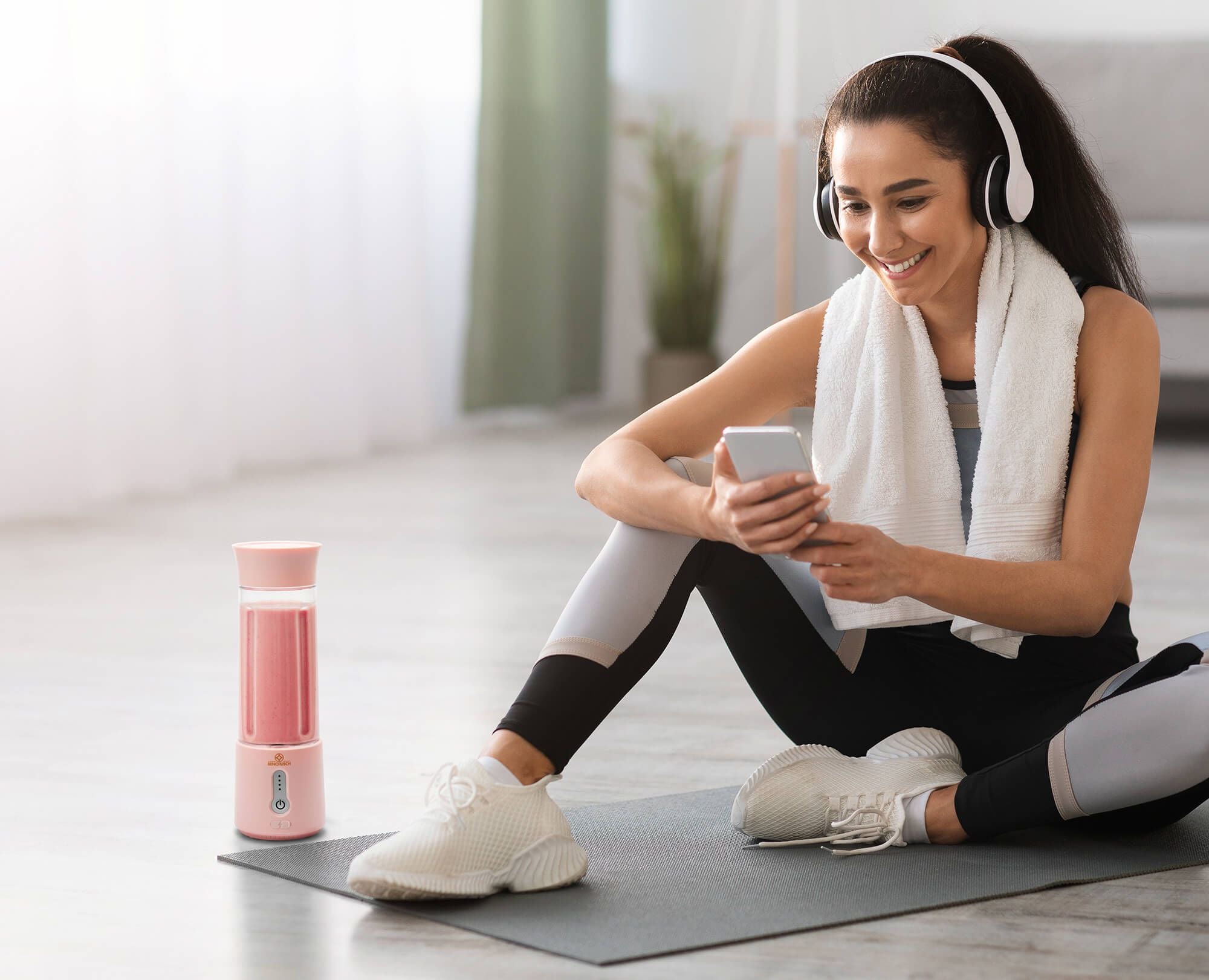  Máy Xay Sinh Tố Cầm Tay Benchusch 