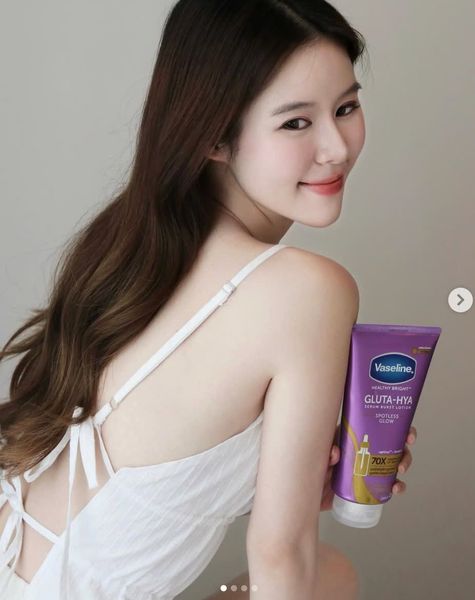 Sữa dưỡng thể ngày và đêm Vaseline Gluta HYA 4X-10X-50X-70X 70 ML - 290ML - 300ML