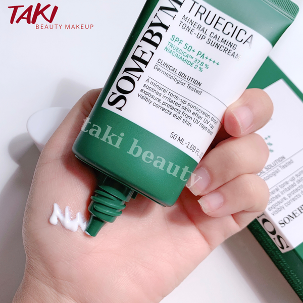 Kem Chống Nắng Some By Mi Truecica Mineral Calming Tone-up Suncream 50ml