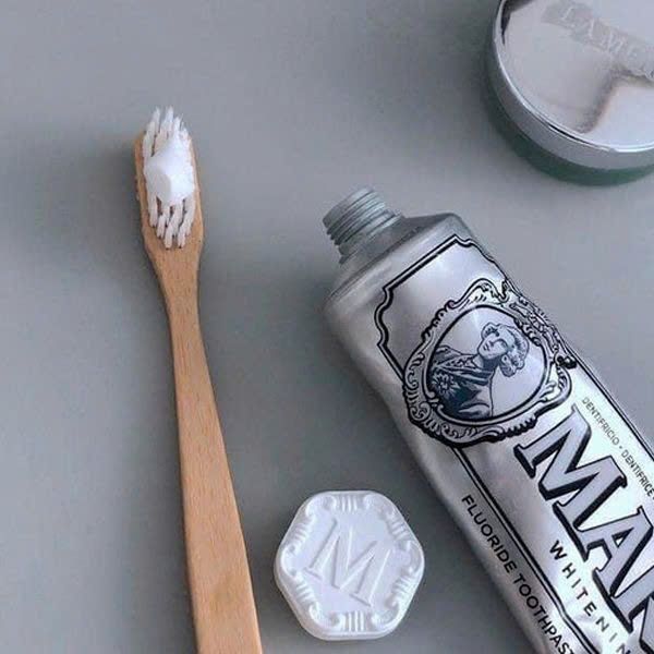 Kem Đánh Răng Marvis Whitening Mint – 85ml