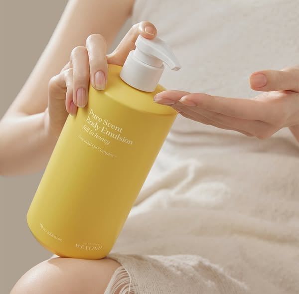 [ Tem LG ] Sữa Tắm Beyond Pure Scent Merry Berry - Pure Scent Fall In Honey Body Wash 700ml