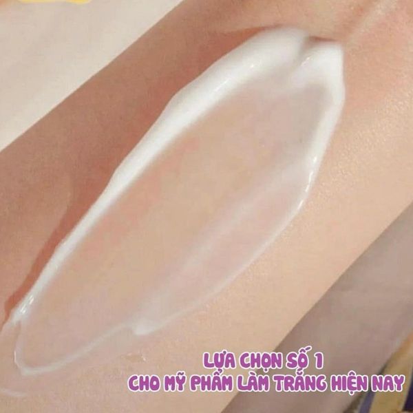 Kem Dưỡng Thể Chống Nắng Alpha Arbutin 500g Ngày Và Đêm