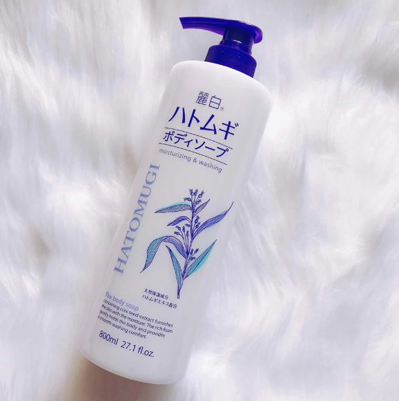 Sữa Tắm Dưỡng Ẩm Ý Dĩ  Hatomugi Moisturizing & Washing The Body Soap 800ml