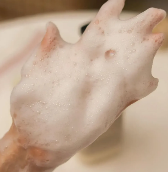 [ Tem LG ] Sữa Tắm Beyond Deep Moisture Creamy Body Wash 300ml