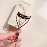  Kẹp Bấm Mi Innisfree Premium Eyelash Curler 