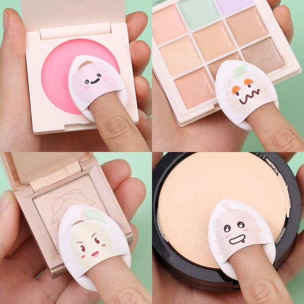 Mút Ngón Tán Má Hồng - Che Khuyết Điểm Mini ( Hình Ngẫu Nhiên )