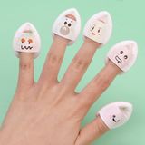 Mút Ngón Tán Má Hồng - Che Khuyết Điểm Mini ( Hình Ngẫu Nhiên )