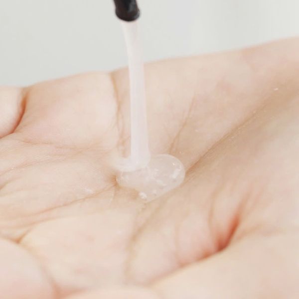 Gel Tẩy Tế Bào Chết Ngăn Ngừa Mụn Caryophy Smart Peeling Gel 250ml