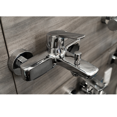 Củ sen nóng lạnh TOTO TBG03302VA