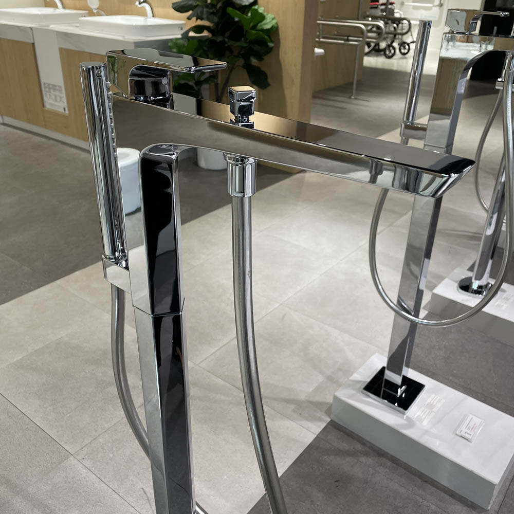 Vòi sen xả bồn tắm TOTO TBG07306A/TBN01105B