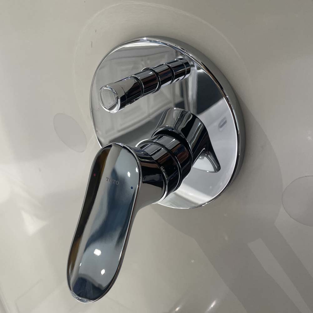 Van điều chỉnh nóng lạnh TOTO TBG01304B/TBN01001B