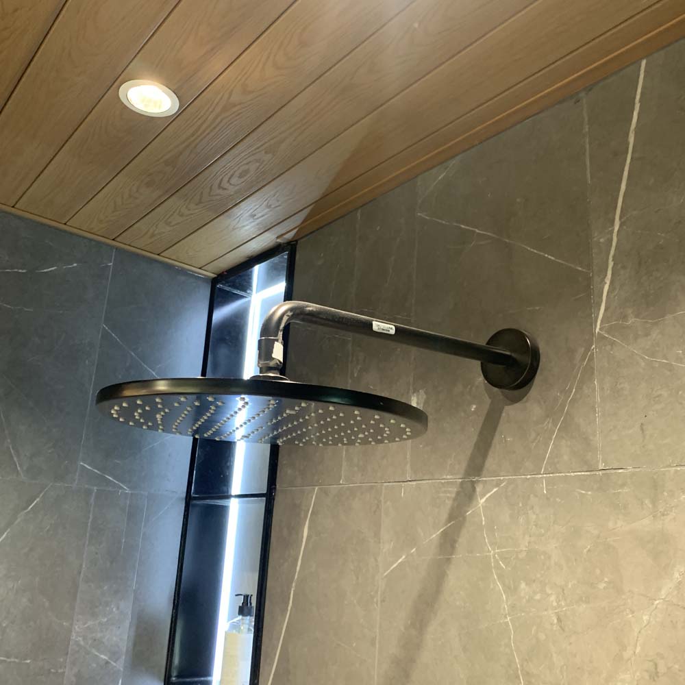 Bát sen gắn tường TOTO TBW07003A