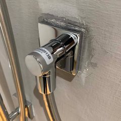 Cút nối tường TOTO TBW02013B