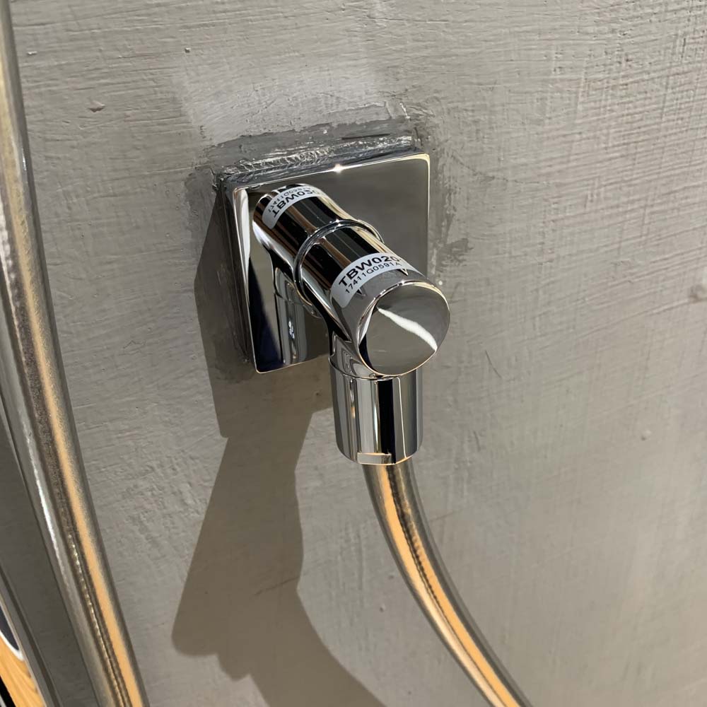 Cút nối tường TOTO TBW02013B