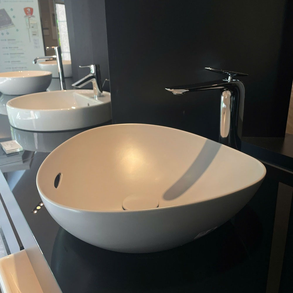 Lavabo đặt bàn TOTO LT4704G19#MBE màu be mờ