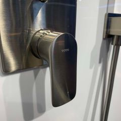 Van điều chỉnh nóng lạnh TOTO TBG04304BA/TBN01001B