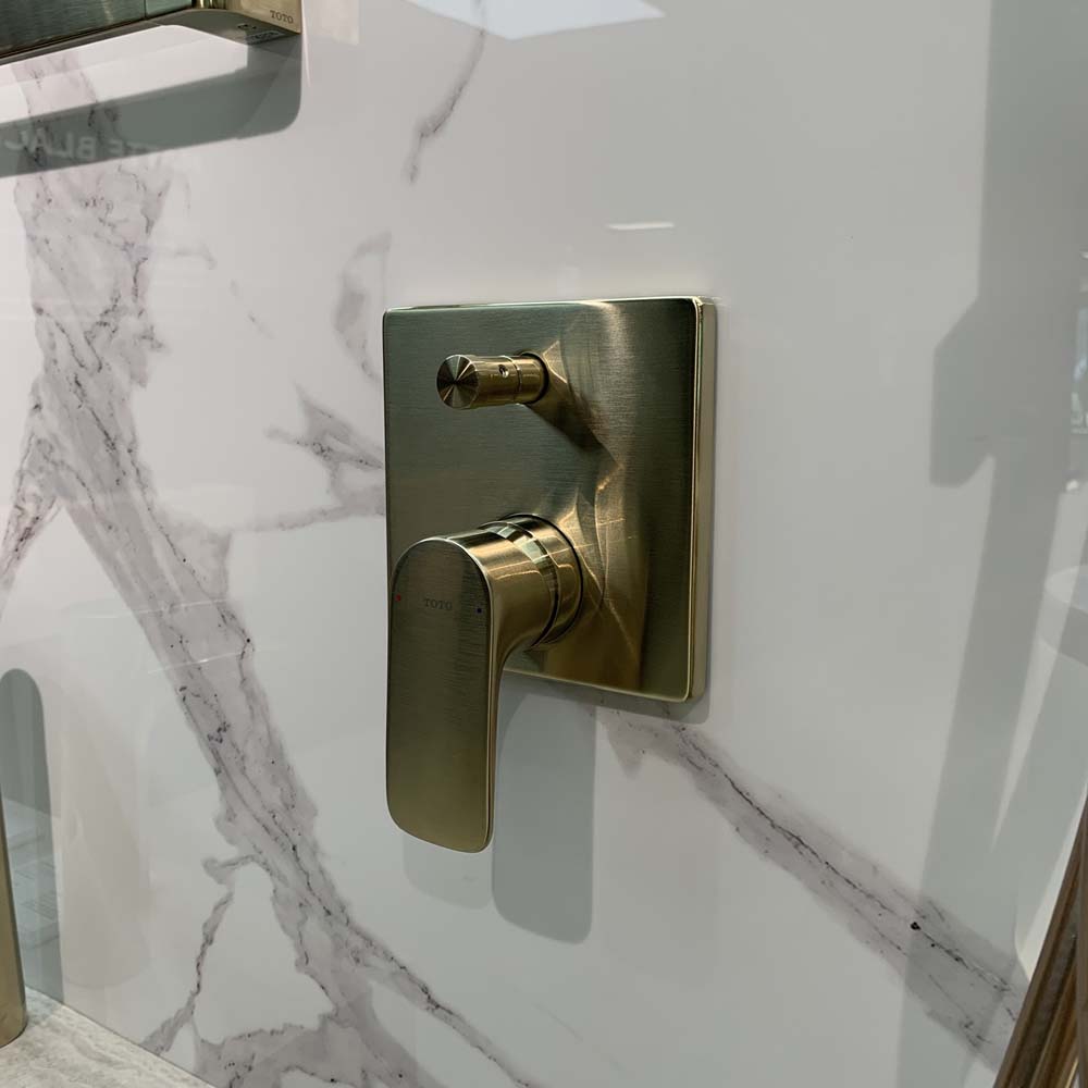 Van điều chỉnh nóng lạnh TOTO TBG04304BA/TBN01001B