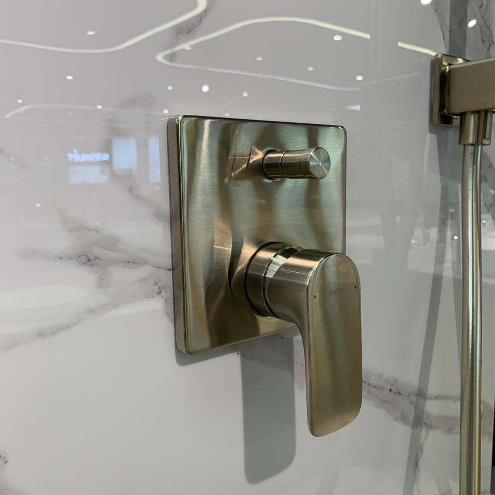 Van điều chỉnh nóng lạnh TOTO TBG04304BA/TBN01001B