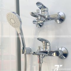 Sen tắm nóng lạnh TOTO TBS03302V/TBW01008A