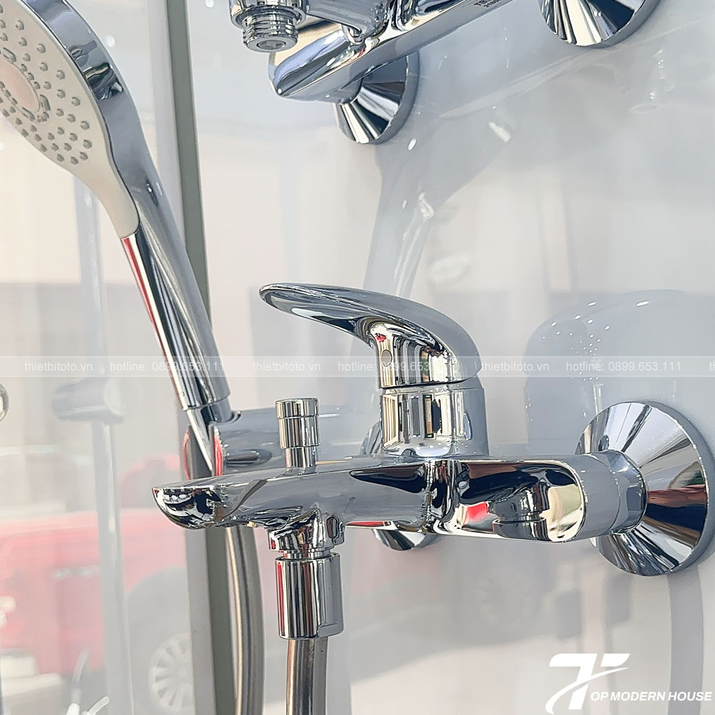 Sen tắm nóng lạnh TOTO TBS03302V/TBW01008A