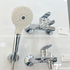 Sen tắm nóng lạnh TOTO TBS03302V/TBW01010A