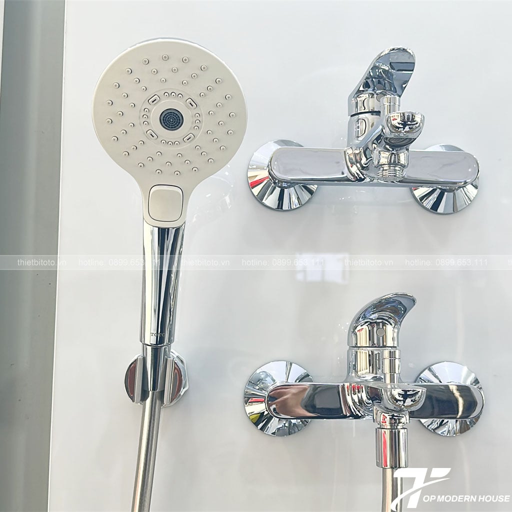 Sen tắm nóng lạnh TOTO TBS03302V/TBW01010A