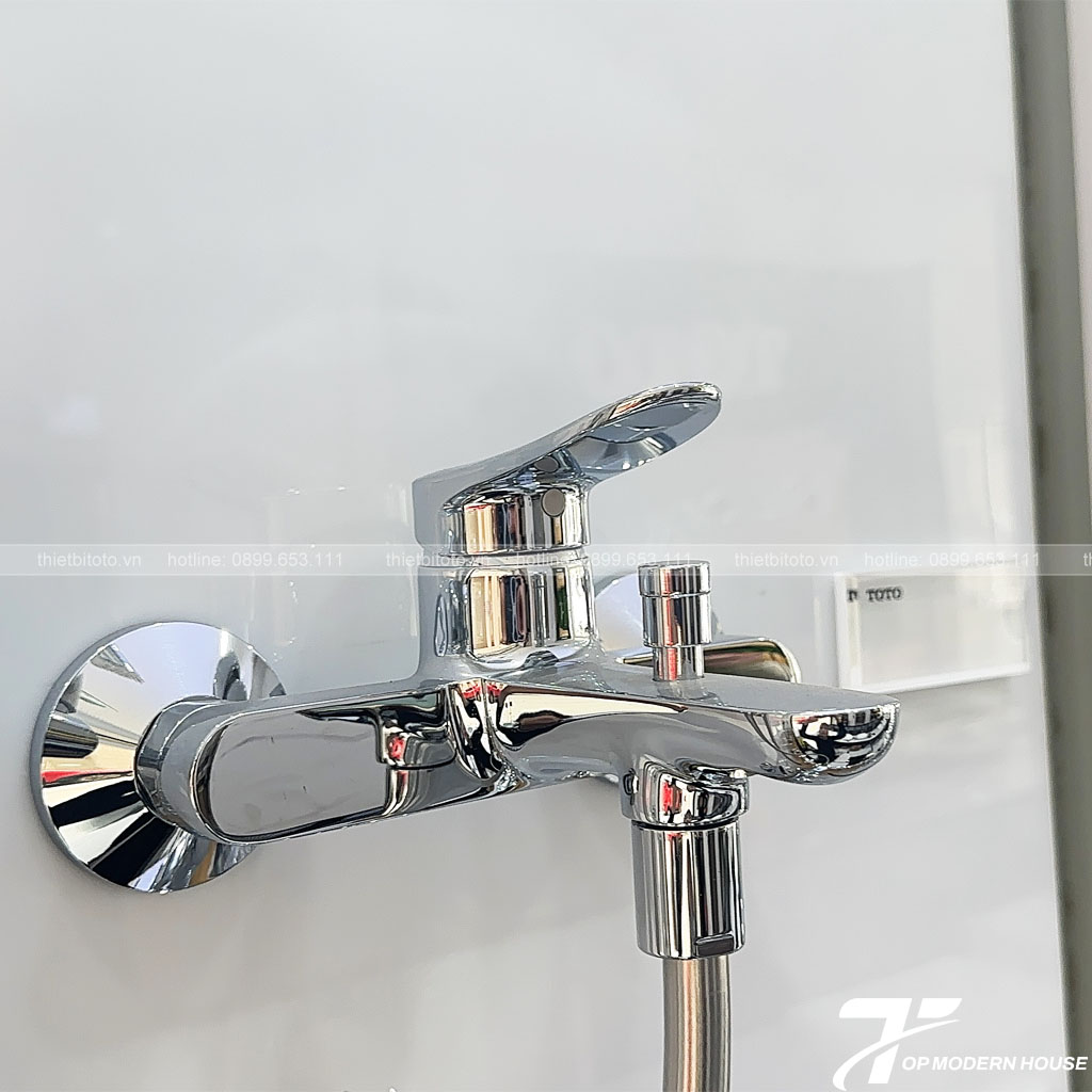 Sen tắm nóng lạnh TOTO TBS04302V/TBW01008A