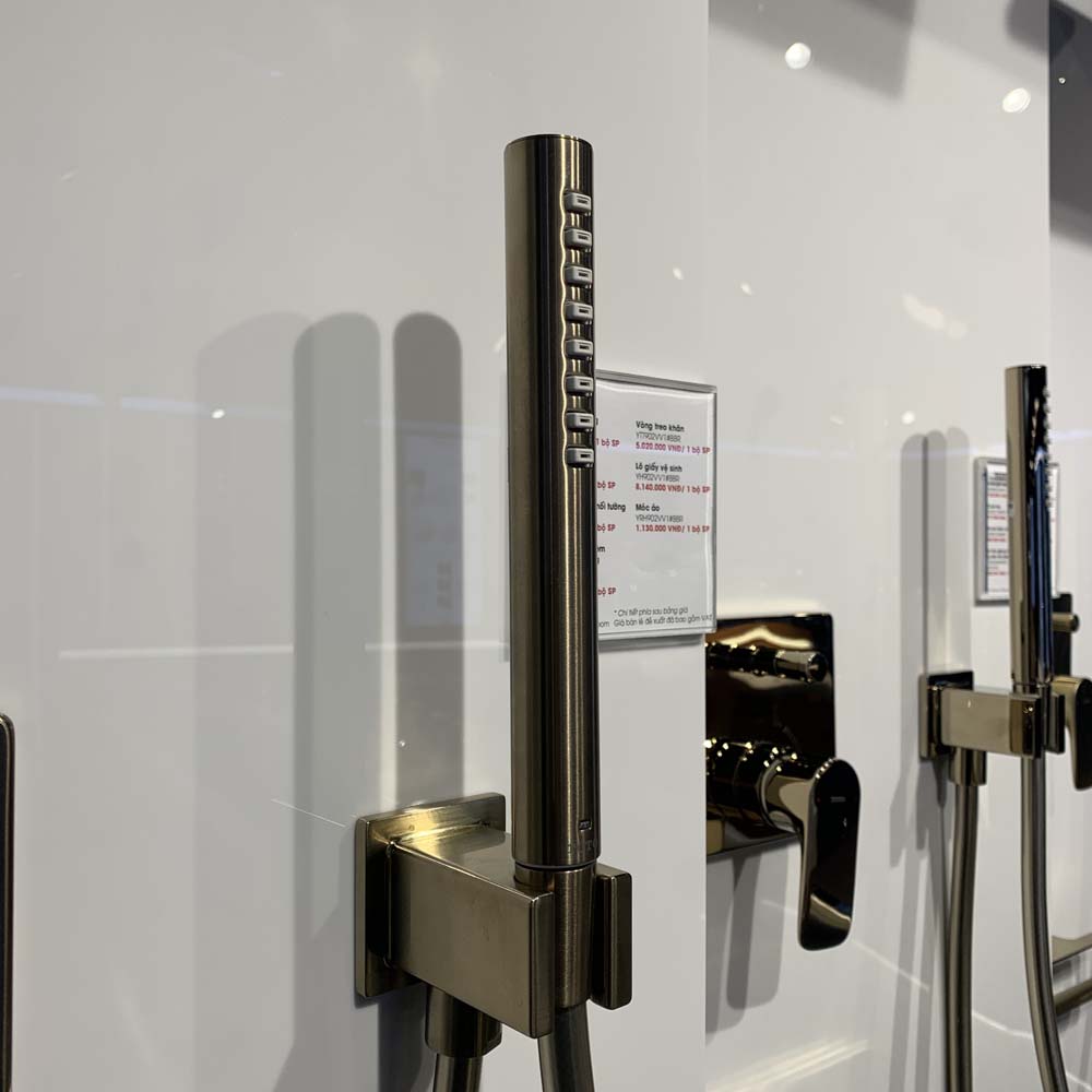 Bát sen cầm tay TOTO TBW02017A