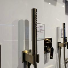 Bát sen cầm tay TOTO TBW02017A