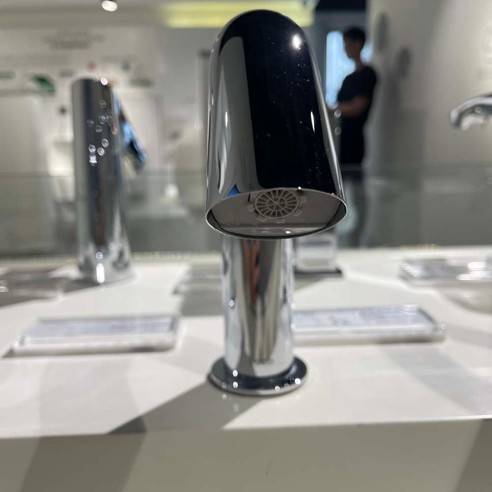 Vòi cảm ứng TOTO TLE28002A/TLE03502A1/TLN01102A (Tái tạo năng lượng)