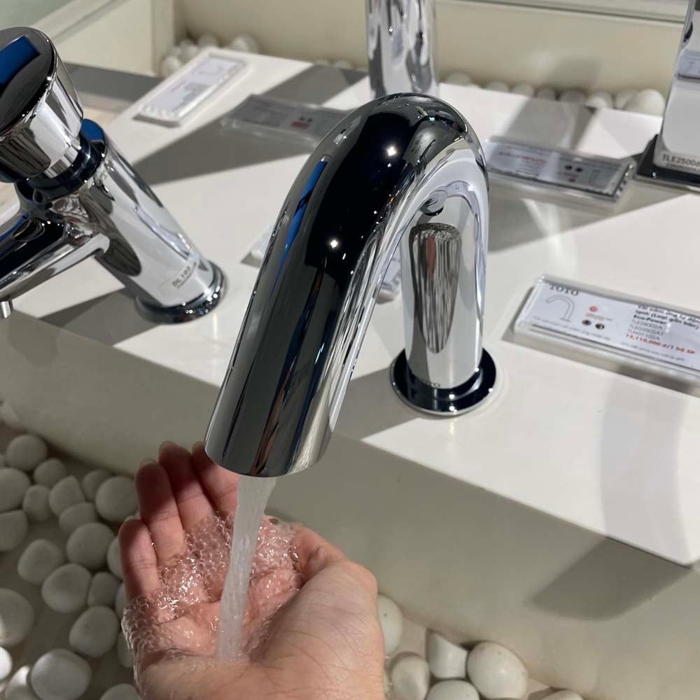 Vòi cảm ứng TOTO TLE28002A/TLE03502A1/TLN01102A (Tái tạo năng lượng)