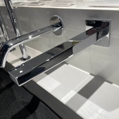 Vòi cảm ứng lavabo TOTO TLE25010A