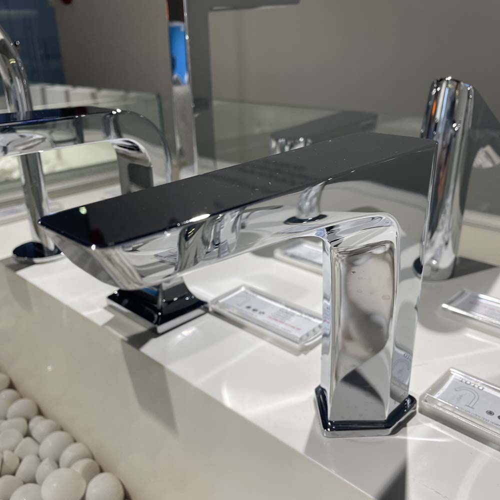 Vòi cảm ứng lavabo TOTO TLE20006A