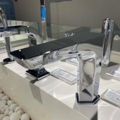 Vòi cảm ứng lavabo TOTO TLE20006A