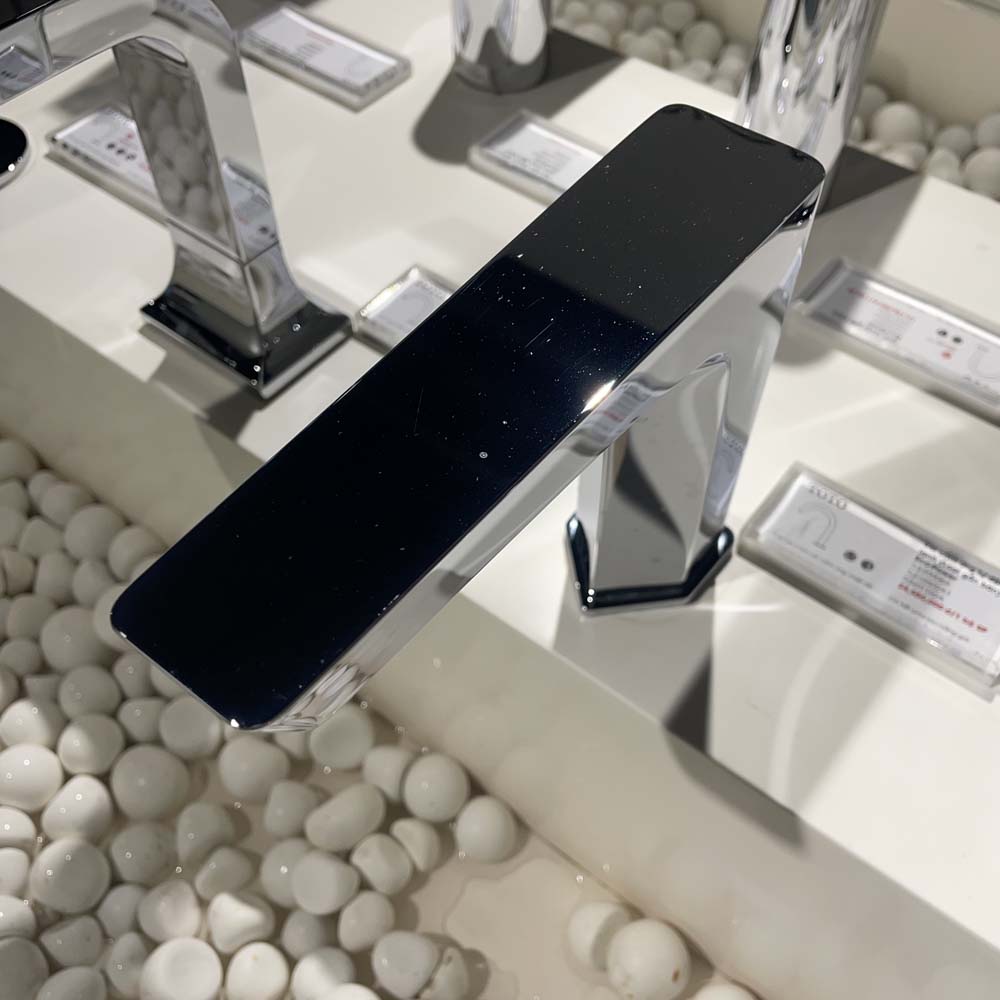 Vòi cảm ứng lavabo TOTO TLE20006A