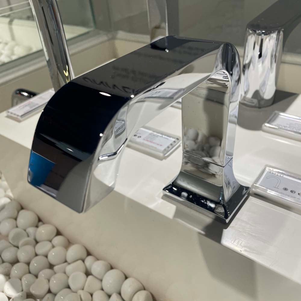 Vòi cảm ứng lavabo TOTO TLE21006A