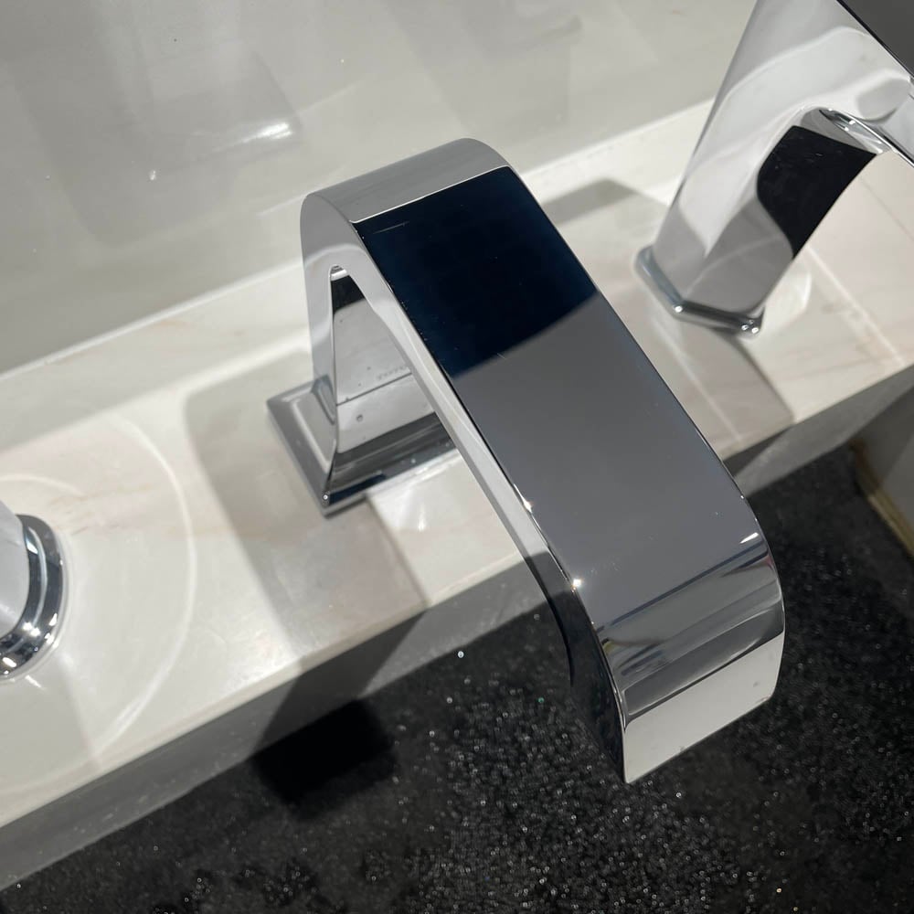 Vòi cảm ứng lavabo TOTO TLE21006A