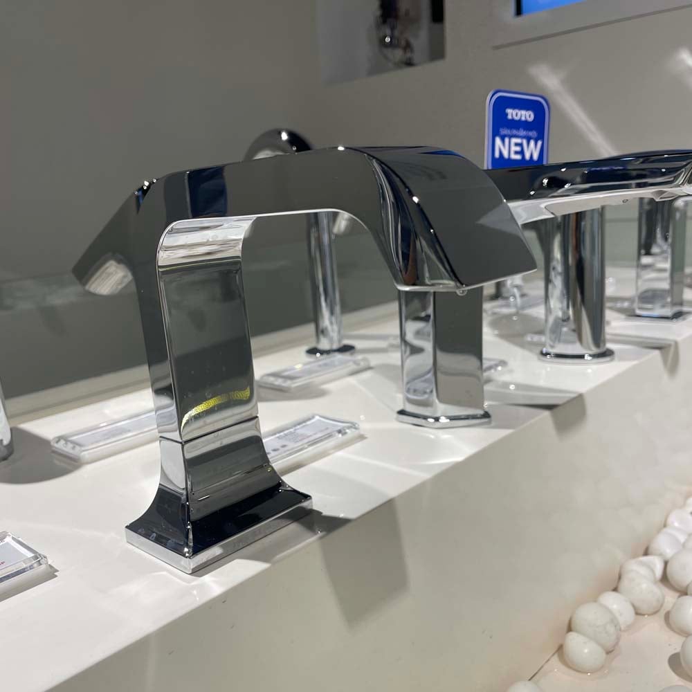 Vòi cảm ứng lavabo TOTO TLE21006A