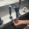 Vòi cảm ứng lavabo TOTO TLE24007V