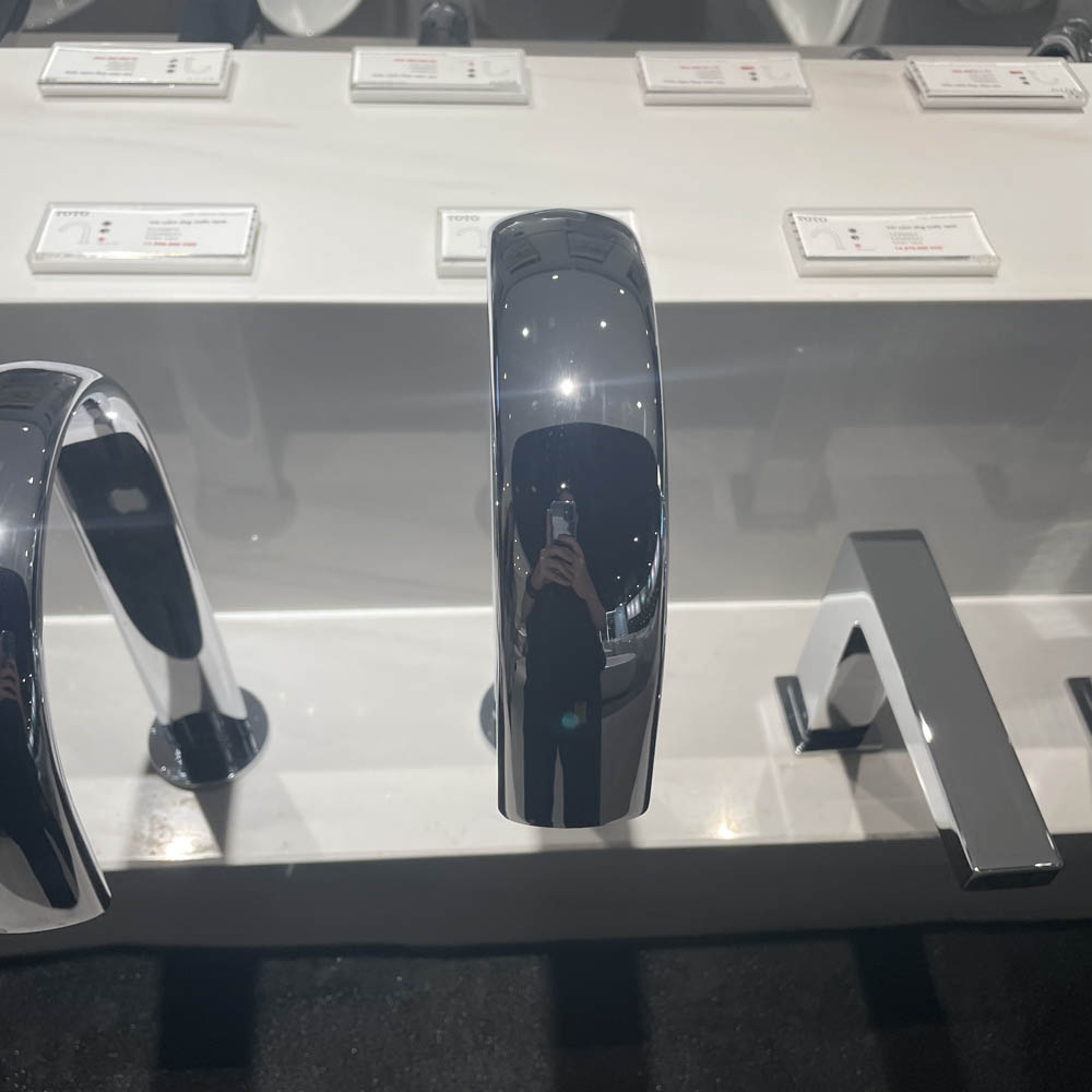 Vòi cảm ứng lavabo TOTO TLE24008A